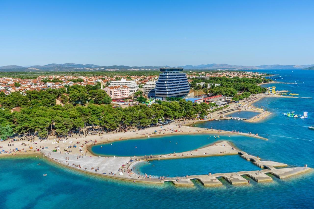 Apartments Rino Vodice Exteriör bild